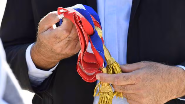 article maire nouveau metier